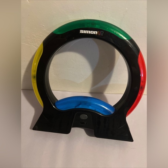 Simon AIR Electronic Memory Game Hasbro 2015 Tested Works Colorful Fun Memory - Picture 9 of 9
